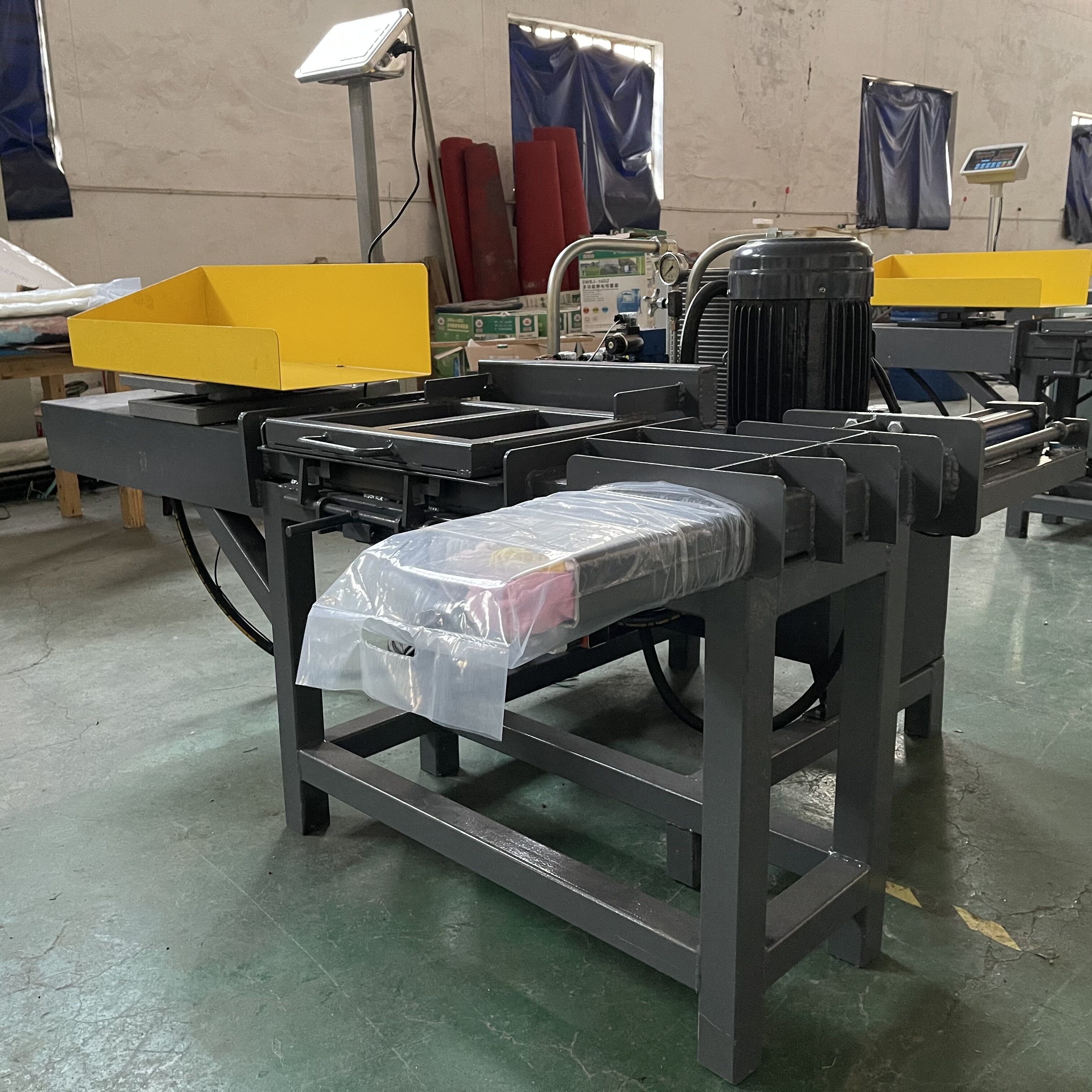 PLC Control Horizontal Hydraulic Cotton Bale Press Machine 5.5KW